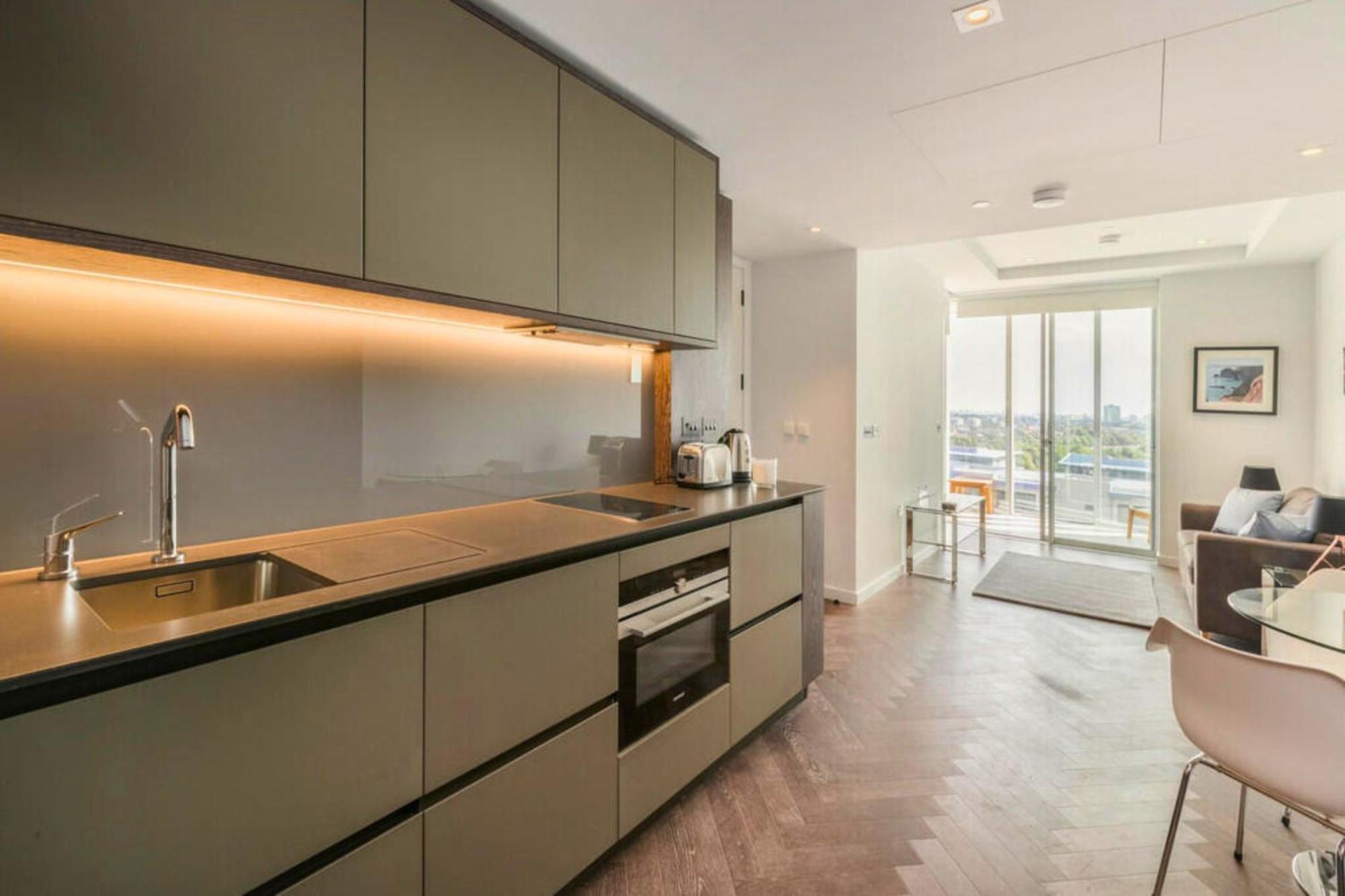 Battersea Power Station - Winter Garden Balcony & 1Gb Wifi - Luxurylondonstays מראה חיצוני תמונה