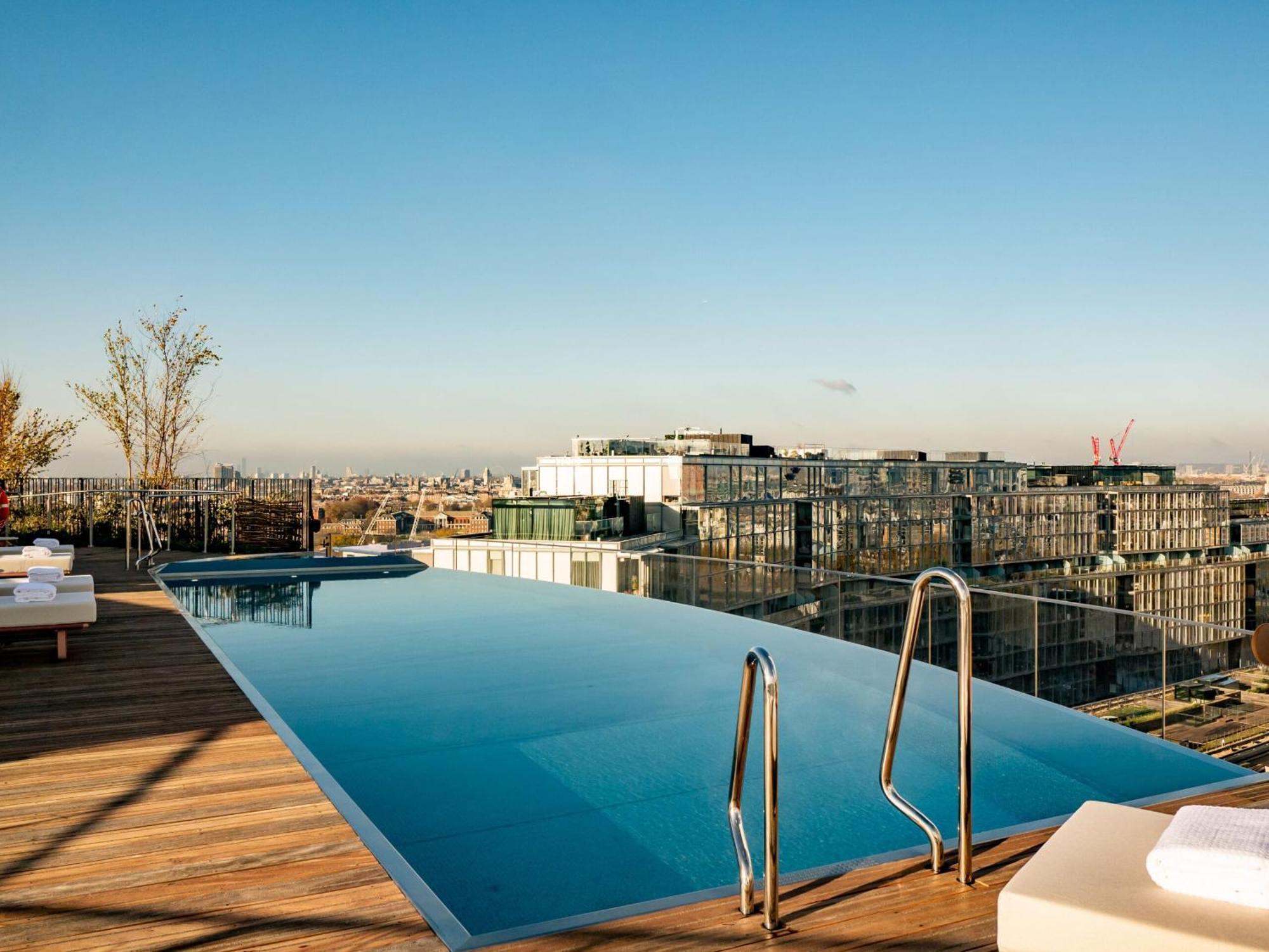 Battersea Power Station - Winter Garden Balcony & 1Gb Wifi - Luxurylondonstays מראה חיצוני תמונה