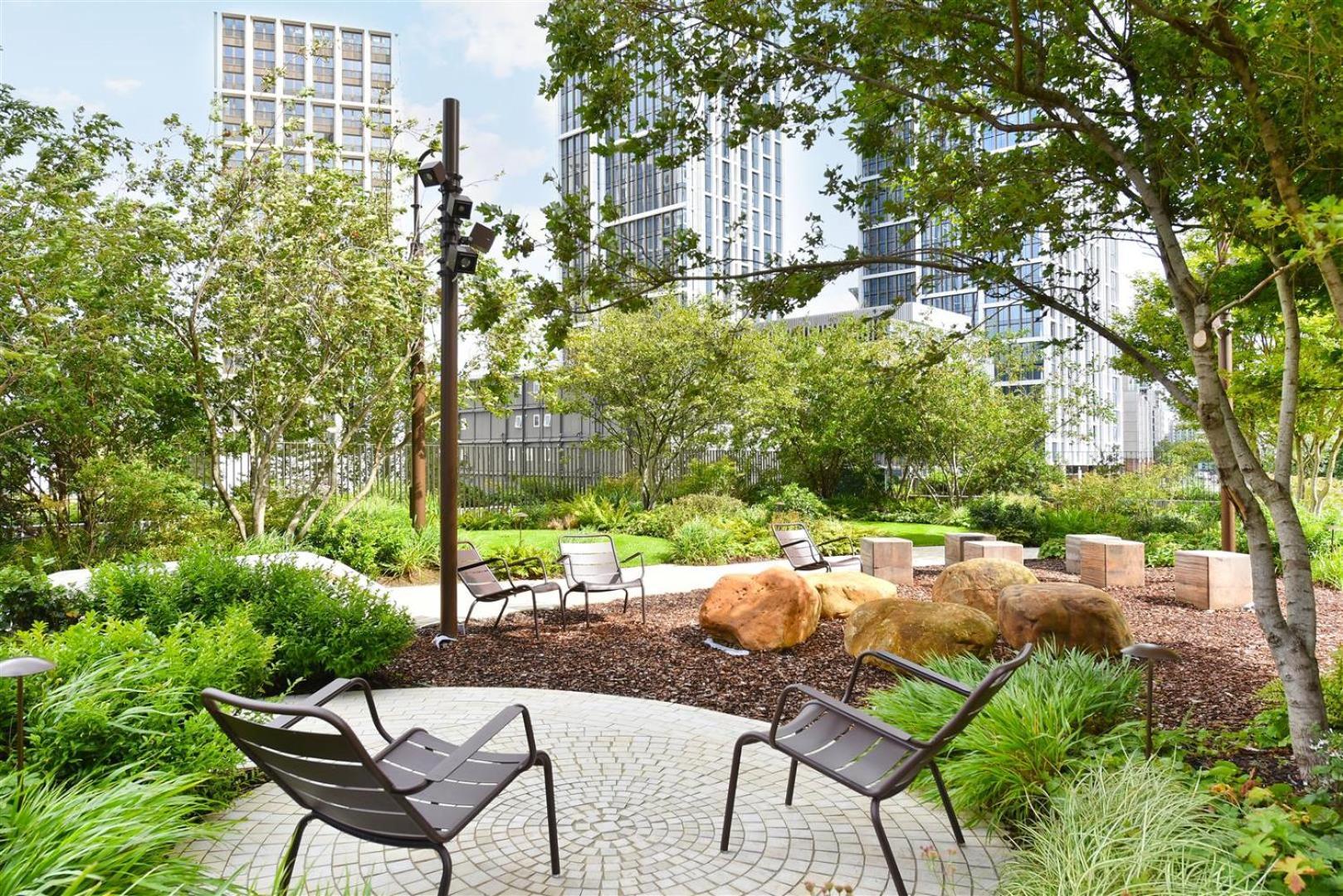 Battersea Power Station - Winter Garden Balcony & 1Gb Wifi - Luxurylondonstays מראה חיצוני תמונה